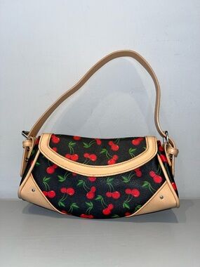 WHATEVER - Cherry handbag